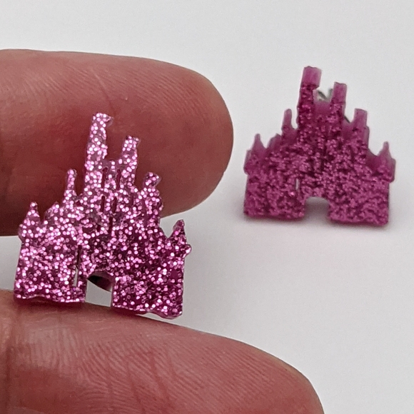 Disney princess castle pink glitter stud earrings - Picture 5 of 7